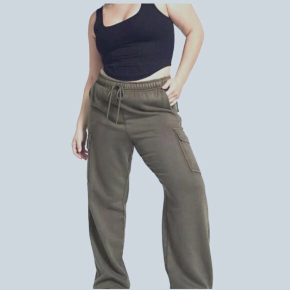 VS PINK XL Ivy Fleece Cargo Style Sweatpants In Army Green Pockets NWT - Picture 1 of 11